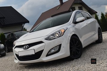 1.6CRDi 110PS _Panorama, Alu, 2xPDC, Ledy, Bluetooth_